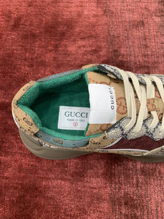 Gucci Shoe 